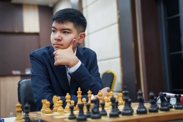 Ҳумоюн Бегмуратов — Рапид бўйича жаҳон чемпиони! 
