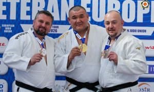 Фахрийларимиз халқаро турнирда 4 та олтин медал қўлга киритишди