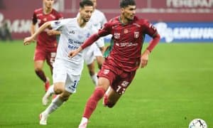 Ўзбек футболчиси билан ишлаган мураббий ишдан ҳайдалди